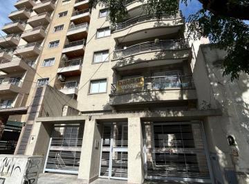 Departamento de 2 ambientes, Lanús · Departamento Dos Ambientes con Cochera Remedios de Escalada