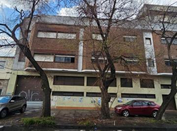 Bodega-Galpón , General San Martín · Galpon de 1774 m² Cubiertos Mas 1380 m² Libres Salida a Dos Calles Zona Industrial