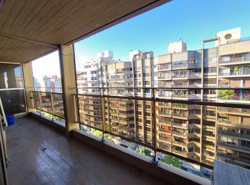 Departamento · 35m² · 2 Ambientes · Departamento en Alquiler de un Dormitorio con Balcón Al Frente Rosario