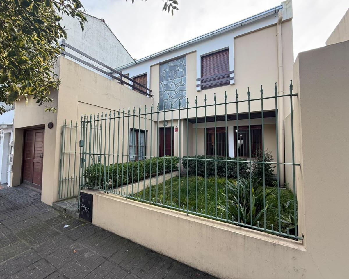 Chalet 4 amb más escritorio, 183m² en Pompeya — Mar del Plata