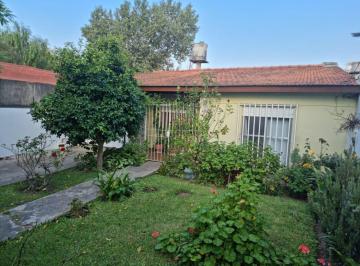 Casa · 60m² · 3 Ambientes · 1 Cochera · Casa en Venta Ubicado en Don Torcuato, Tigre, G. B. a. Zona Norte