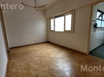 Oficina comercial · 50m² · 2 Ambientes · Alquiler 2 Ambientes Luminoso con Lavadero Indep