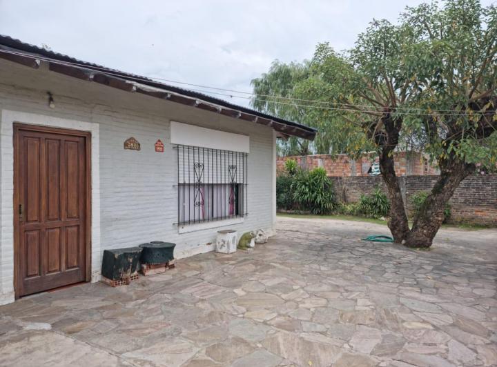 Casa · 200m² · 4 Ambientes