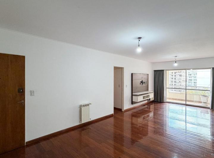Departamento · 130m² · 5 Ambientes · 1 Cochera