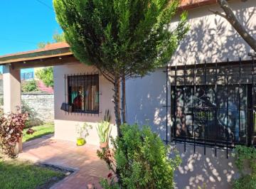 Casa · 85m² · 3 Ambientes · Casa en Venta Ubicado en Los Polvorines, Malvinas Argentinas, G. B. a. Zona Norte