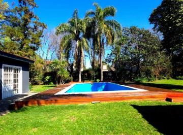 Casa · 121m² · 4 Ambientes · 1 Cochera · Casa Chalet en Venta en Ricardo Rojas, Tigre, G. B. a. Zona Norte