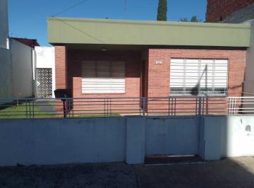 Casa · 75m² · 2 Ambientes · Casa en Venta en Villa Lynch, San Martin, G. B. a. Zona Norte