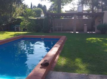 Casa · 140m² · 5 Ambientes · Casa Chalet en Venta en Parque Alvear 1, Tortuguitas, Malvinas Argentinas, G. B. a. Zona Norte