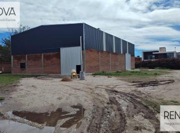 Local comercial · 4000m² · Excelente y Amplio Galpón en Campiñas del Sur! Oportunidad de Inversion!
