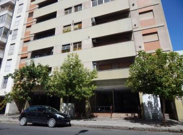 Departamento de 1 ambiente, Bahía Blanca · Sarmiento 343, Alquila Departamento de un Dormitorio.