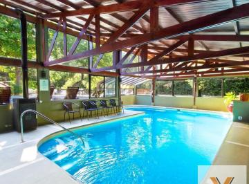 Hotel · 1600m² · 23 Ambientes · 20 Cocheras · Edificio Comercial en Venta - 20 Dorm. 24 Baños - 4120 m² Villa General Belgrano