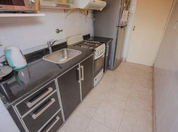Departamento · 43m² · 2 Ambientes · Venta Depto 2 Amb 48 m² C/balcón/permuta Z - Flores