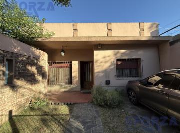 Casa · 134m² · 4 Ambientes · 3 Cocheras · Casa en Venta en San Miguel