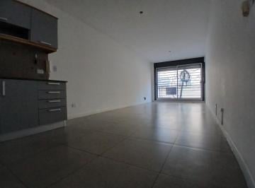 Departamento · 46m² · 2 Ambientes · 1 Cochera · Alquiler Departamento 2 Amb. con Baulera – Carlos Calvo 1600 | Constitucion - Monserrat