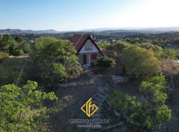 Casa · 90m² · 3 Ambientes · Casa Alpina en Venta | Villa del Lago | Terreno de 1.004 m²