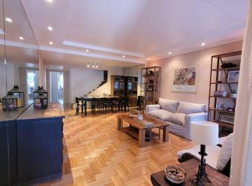PH · 194m² · 5 Ambientes · 2 Cocheras · Venta Casa Dúplex PH con Patio Parrilla Colegiales