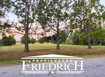 Terreno · 2100m² · Lote en Venta en La Primavera Golf