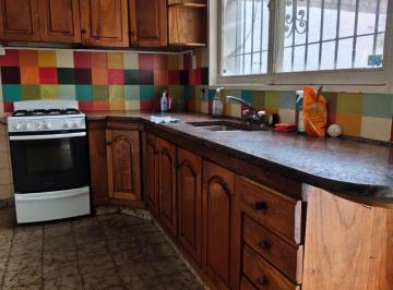 Casa de 8 ambientes, Córdoba · Vendo Casa 3 Habit - con 2 Depositos, Optimo Proyecto Comercial!
