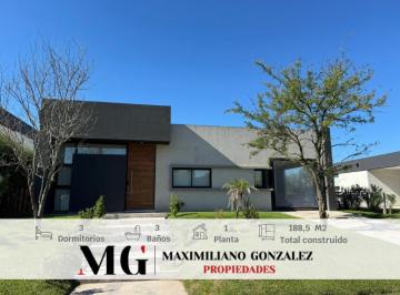 Casa · 180m² · 4 Ambientes · 1 Cochera · Casa Venta y Alquiler - Santa Rita, San Vicente