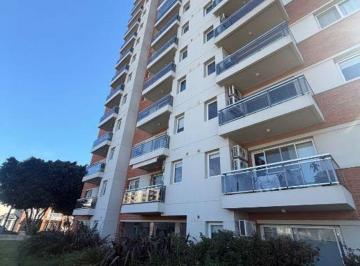 Departamento de 3 ambientes, Quilmes · Departamento 3 Ambientes con Cochera en Venta en Barrio Parque Bernal.