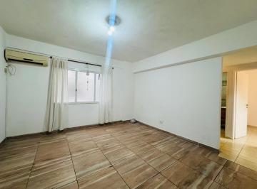 Departamento · 43m² · 3 Ambientes · Alquiler Departamento 3 Ambientes Flores