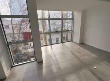 Oficina comercial · 65m² · Venta Oficina en Semipiso Moderna Zona Plaza Mitre