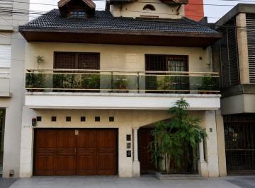 Casa · 400m² · 10 Ambientes · 1 Cochera · Venta Casa Multifamiliar 3 Unidades San Cristobal