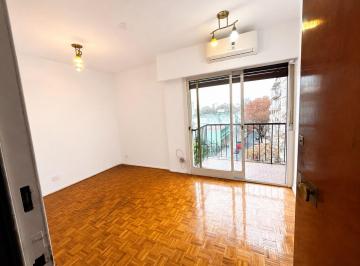 Departamento · 31m² · 2 Ambientes · Venta 2 Ambientes Al Frente con Balcon