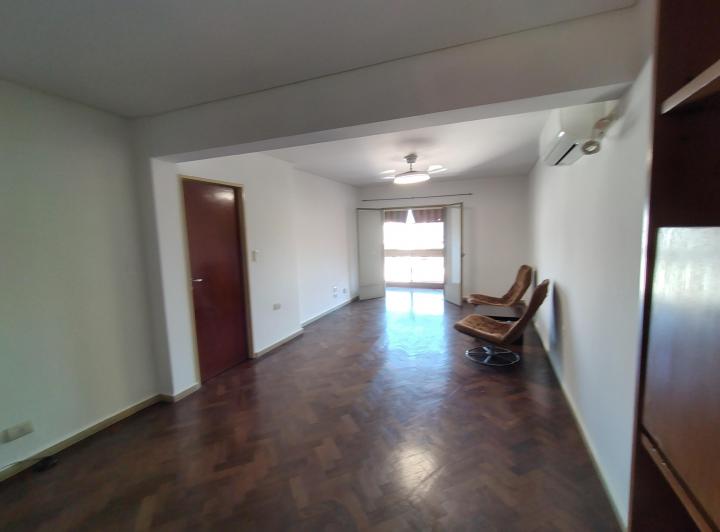 Departamento · 80m² · 3 Ambientes · 1 Cochera