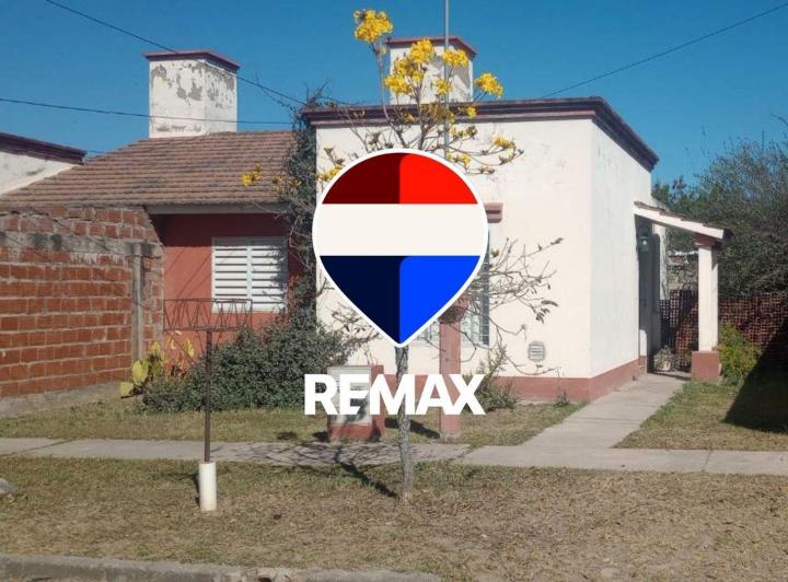 Casa · 95m² · 3 Ambientes · 1 Cochera