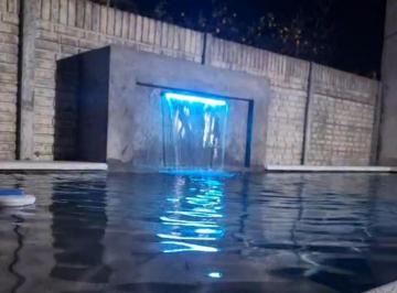 Casa en Venta de 3 ambientes Manuel B Gonnet · Casa en Inmejorable Ubicación Mas Proyecto a Continuar