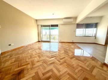 Departamento · 100m² · 4 Ambientes · 1 Cochera · Departamento 4 Ambientes C / Dependencia, Parrilla y Cochera Fija en Barracas Venta