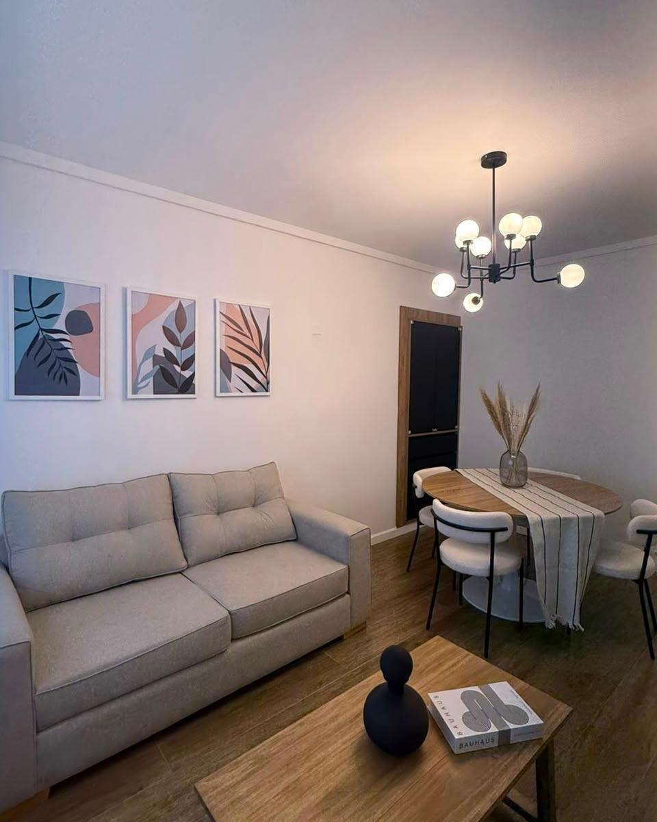 Venta departamento 3 ambientes al contrafrente zona plaza colón