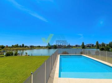 Casa · 200m² · 5 Ambientes · 2 Cocheras · Casa en Venta en San Sebastian - Area 6, San Sebastian, Escobar