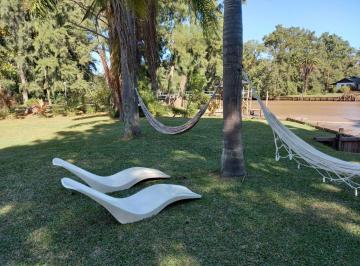 Casa · 500m² · 4 Ambientes · Venta de Casa y Cabañas en Primera Sección de Isla del Delta, Tigre, con Escritura.