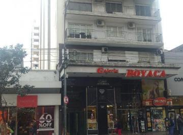 INO-INO-111_2 · Departamento 3 Ambientes Sobre Avda Rivadavia, Zona Comercial, Amplio