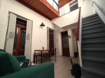 PH · 62m² · 4 Ambientes · PH Tipo Chorizo de 4 Ambientes en 2 Plantas, con Terraza Propia de 40 m² en Villa Urquiza