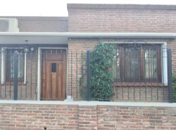 Casa · 3 Ambientes · Casa - Banfield Este