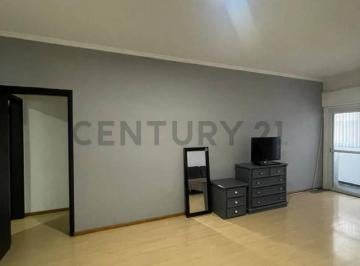 Casa · 120m² · 3 Ambientes · Casa en Zona Centro Venta en PH Pleno Centro con Entrada Independiente