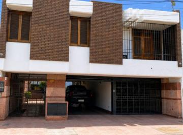 Casa de 8 ambientes, Godoy Cruz · Venta de Casa en Godoy Cruz