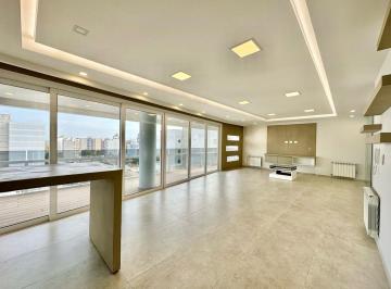 Departamento · 198m² · 7 Ambientes · 1 Cochera · Departamento Triplex en Venta La Plata
