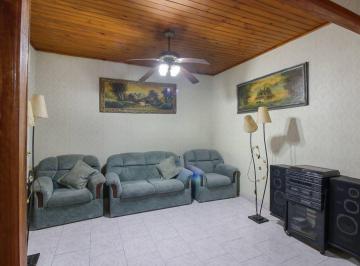 Casa · 144m² · 4 Ambientes · 2 Cocheras · Casa 4 Ambientes con Jardin y Pileta - Berazategui