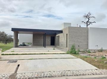 Casa · 206m² · 5 Ambientes · 2 Cocheras · Casa en Venta a Estrenar Siete Soles 3 Dorm. Una Planta