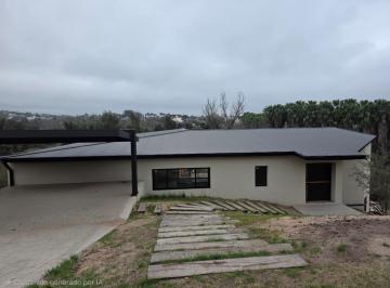 Casa · 340m² · 6 Ambientes · 2 Cocheras · Casa a Estrenar Estancia Q2 3 Dorm.