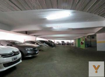 Garage · 12m² · 1 Cochera · Cochera en Venta - 18 m² - Once