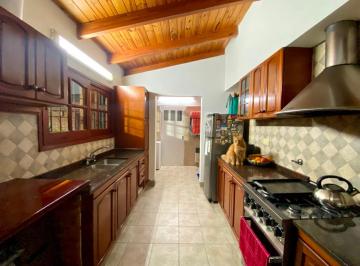 Casa · 117m² · 4 Ambientes · 2 Cocheras · Venta Casa 3 Dorm. con Cochera y Patio - Zona Sur Barrio Saladillo