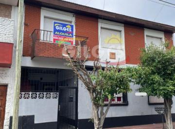 Departamento · 60m² · 3 Ambientes · Alquiler Departamento 3 Ambientes en Ramos Mejia