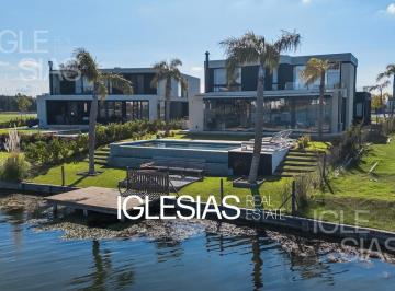 Casa · 429m² · 7 Ambientes · 2 Cocheras · Casa en Venta y Alquiler con Muebles Al Lago en Los Puentes, Nordelta