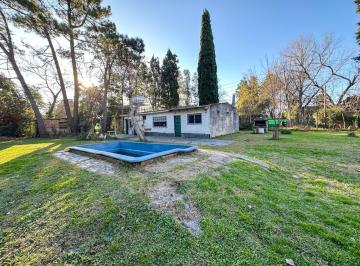 Quinta vacacional · 70m² · 2 Dormitorios · 2 Cocheras · Casa Quinta en Venta General Rodriguez 3 Ambientes