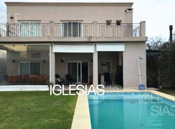 Casa · 225m² · 5 Ambientes · 2 Cocheras · Casa en Venta con Renta en Los Sauces, Nordelta